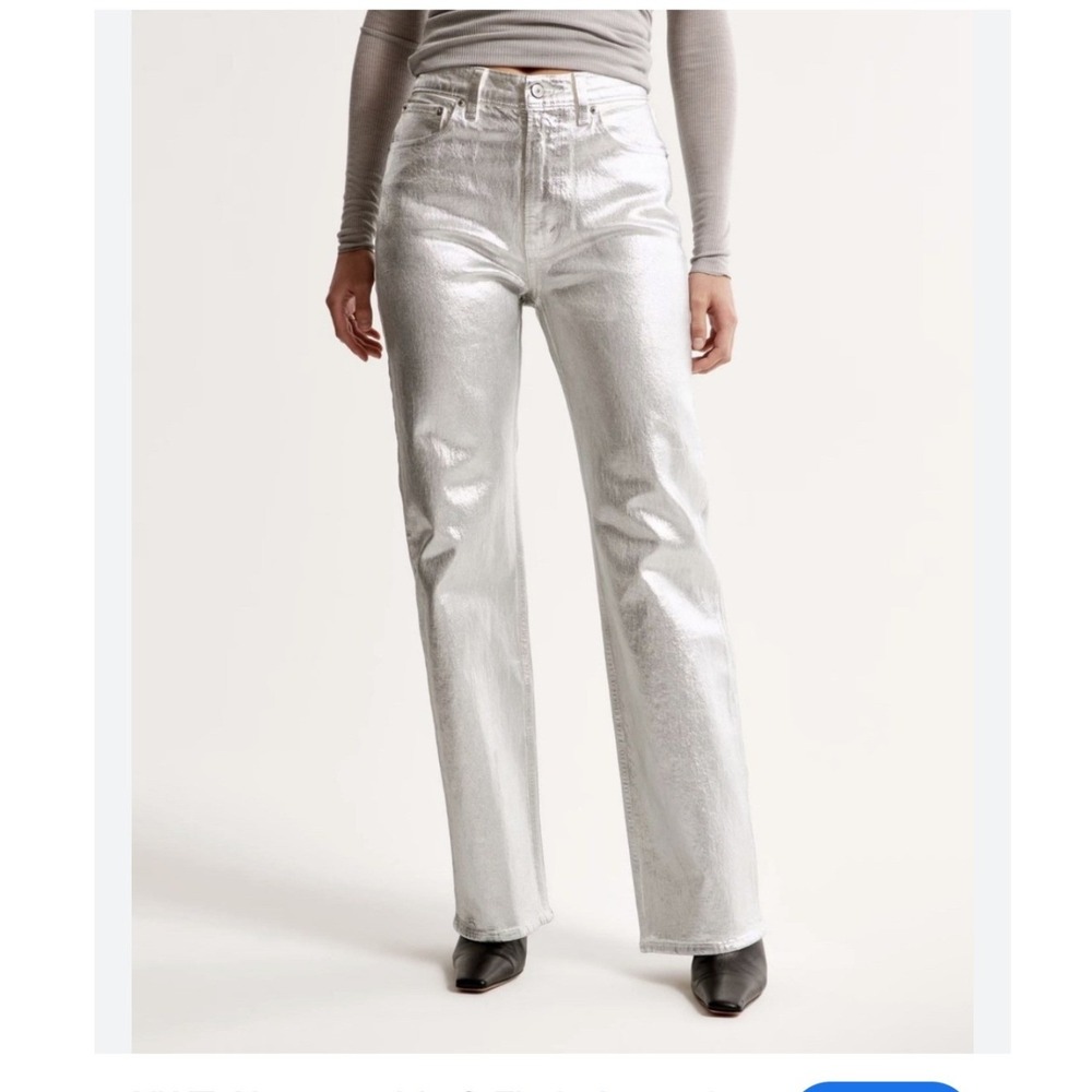 Abercrombie & Fitch The 90s Relaxed Jean High Rise Metallic Silver 27 4R